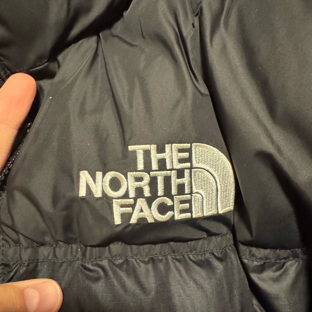 The North Face Nuptse 1996 Jacket Size M - Picture 2 of 5